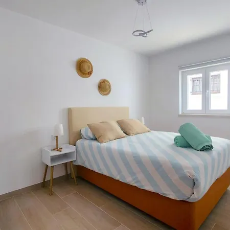 Casinha Do Norte - * Nazare